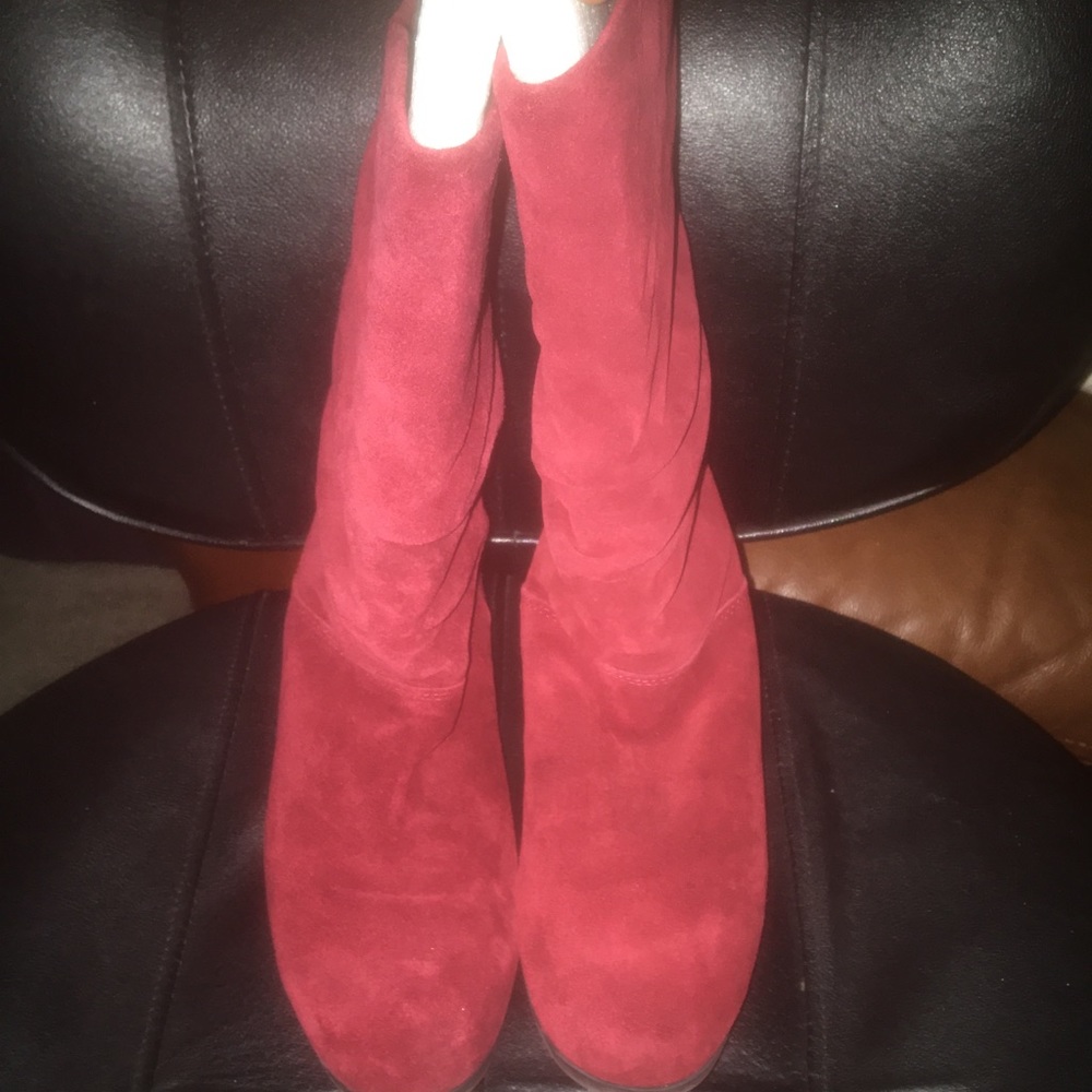 Slouched boots